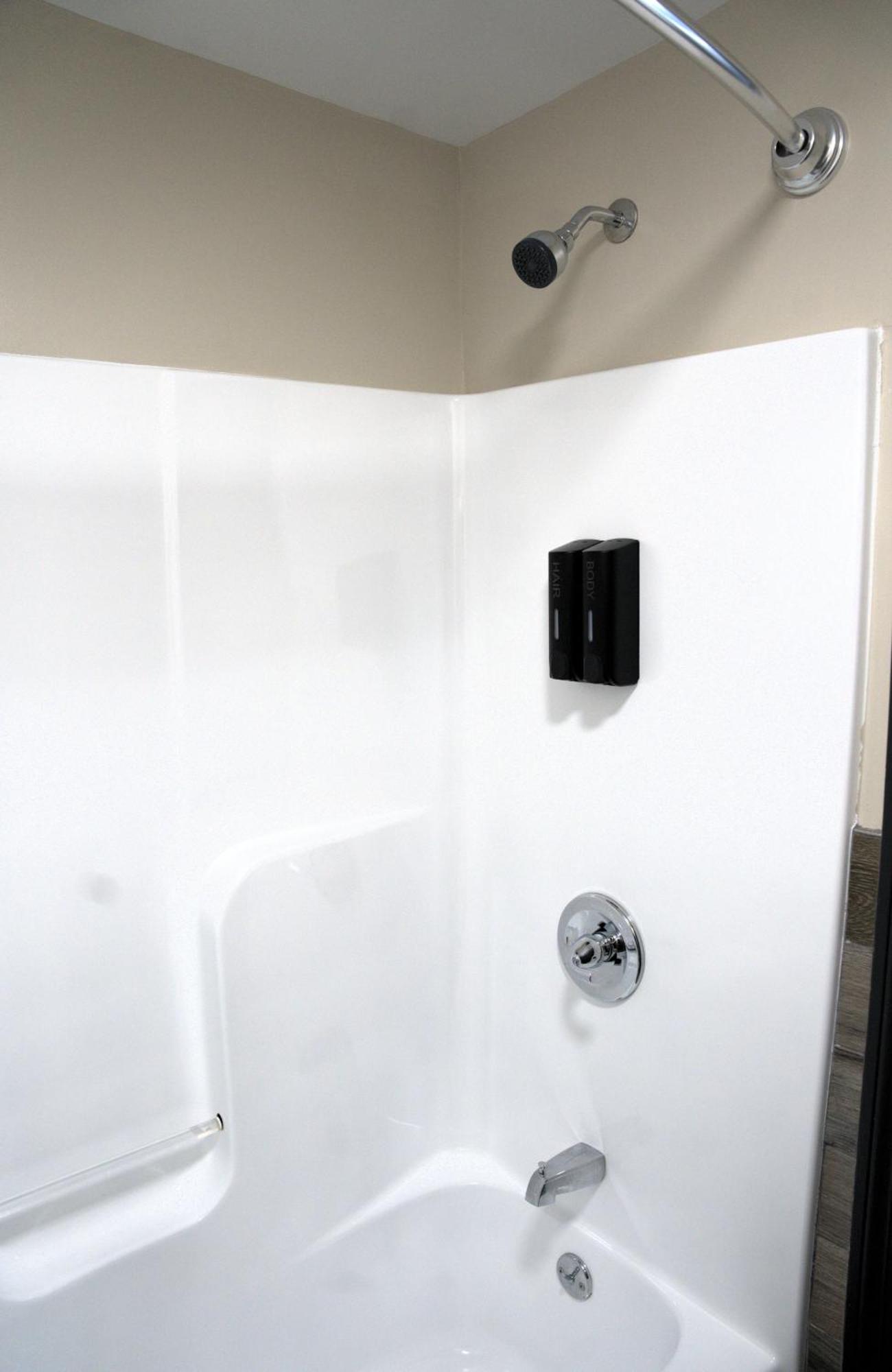 Carrier Motor Lodge Newington Екстериор снимка
