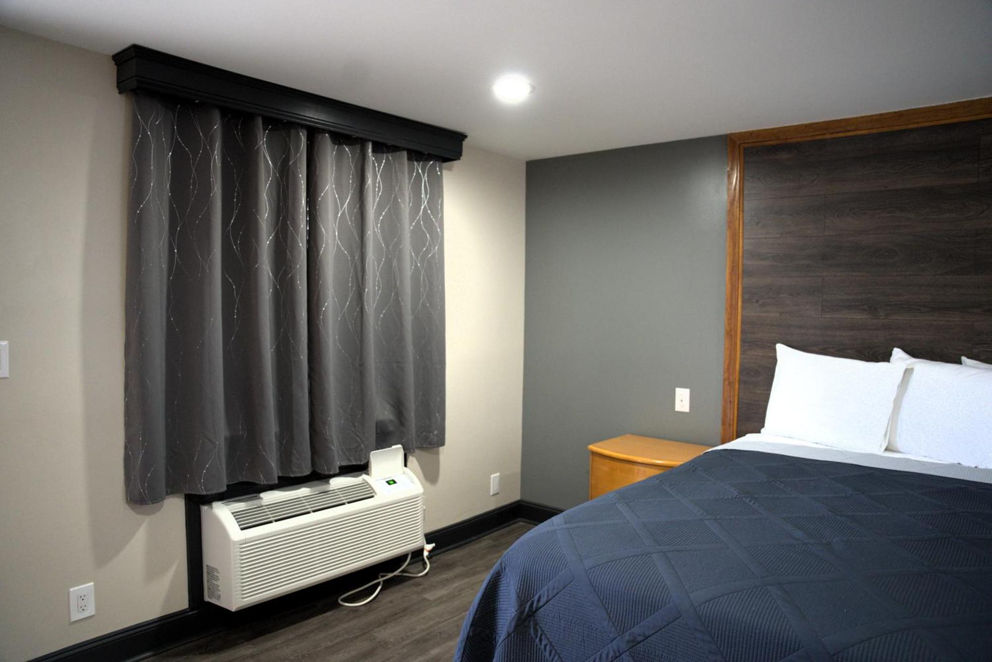 Carrier Motor Lodge Newington Екстериор снимка